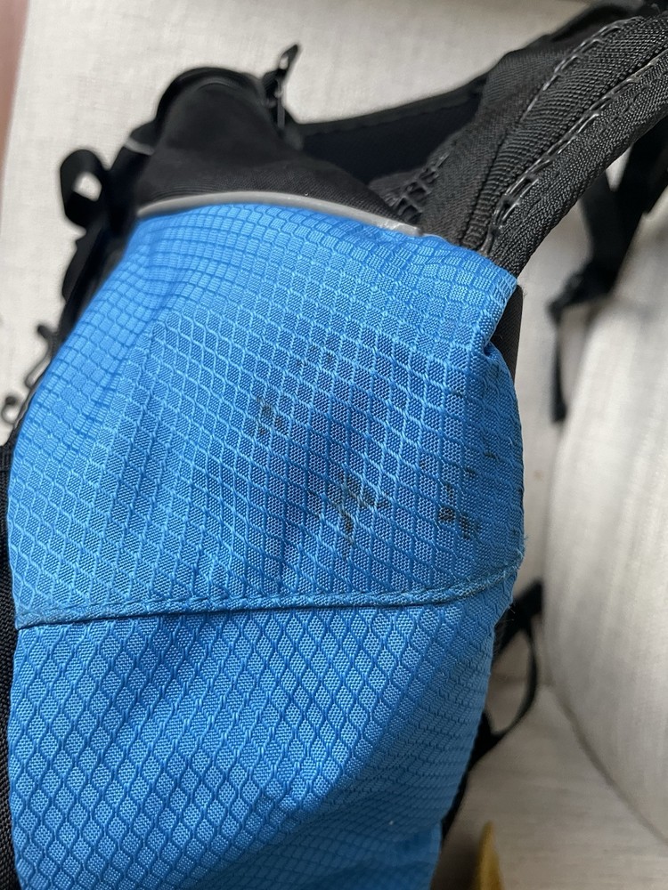 Hi-Tec Hydration Hiking Backpack – Blue & Black (No Bladder) -Preowned