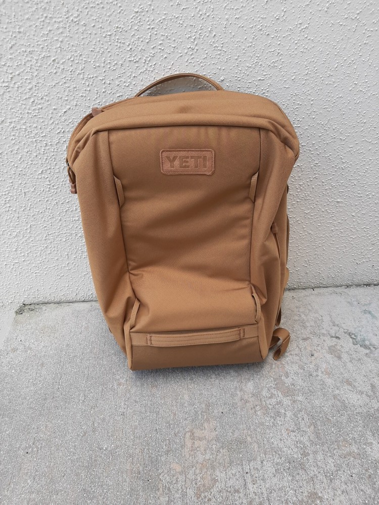 Yeti Crossroads 22 Backpack