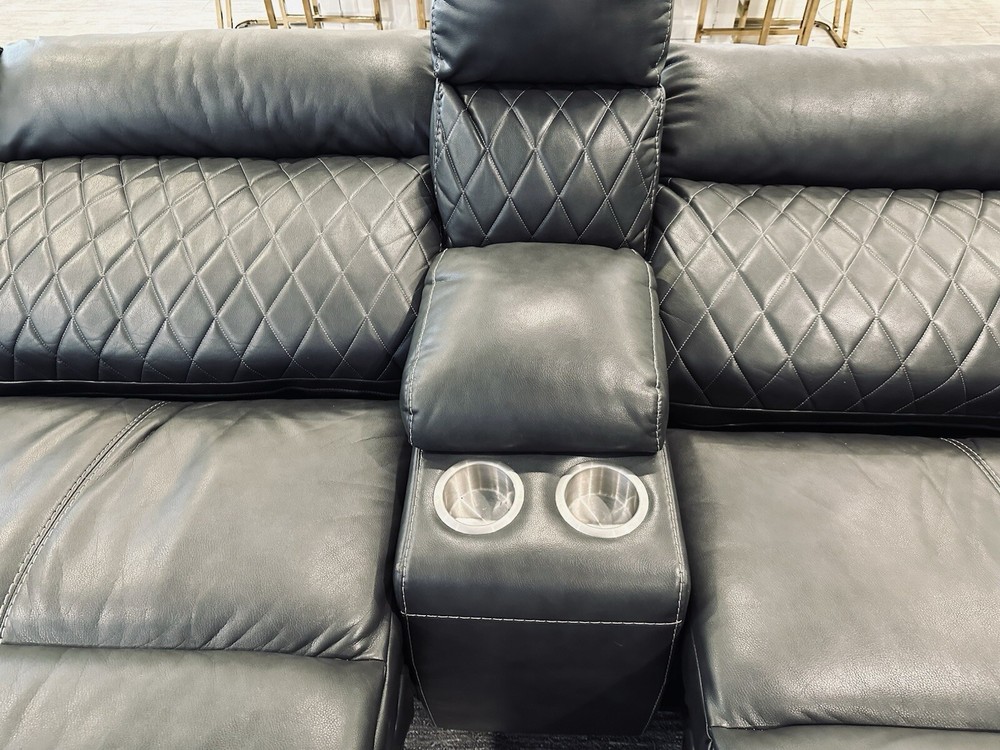Electric reclining couch