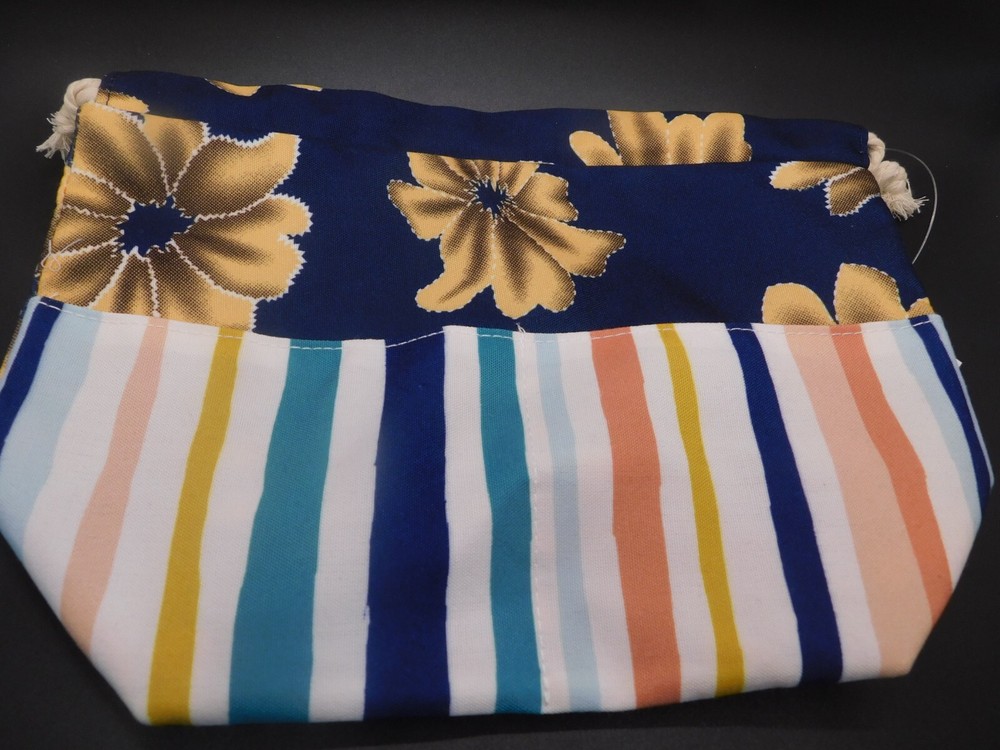 Sunflower Drawstring yarn storage bag by loops & thread