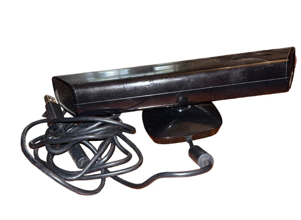 Microsoft XBOX 360 Kinect Sensor Bar Model 1414 Black Adventures Game Works