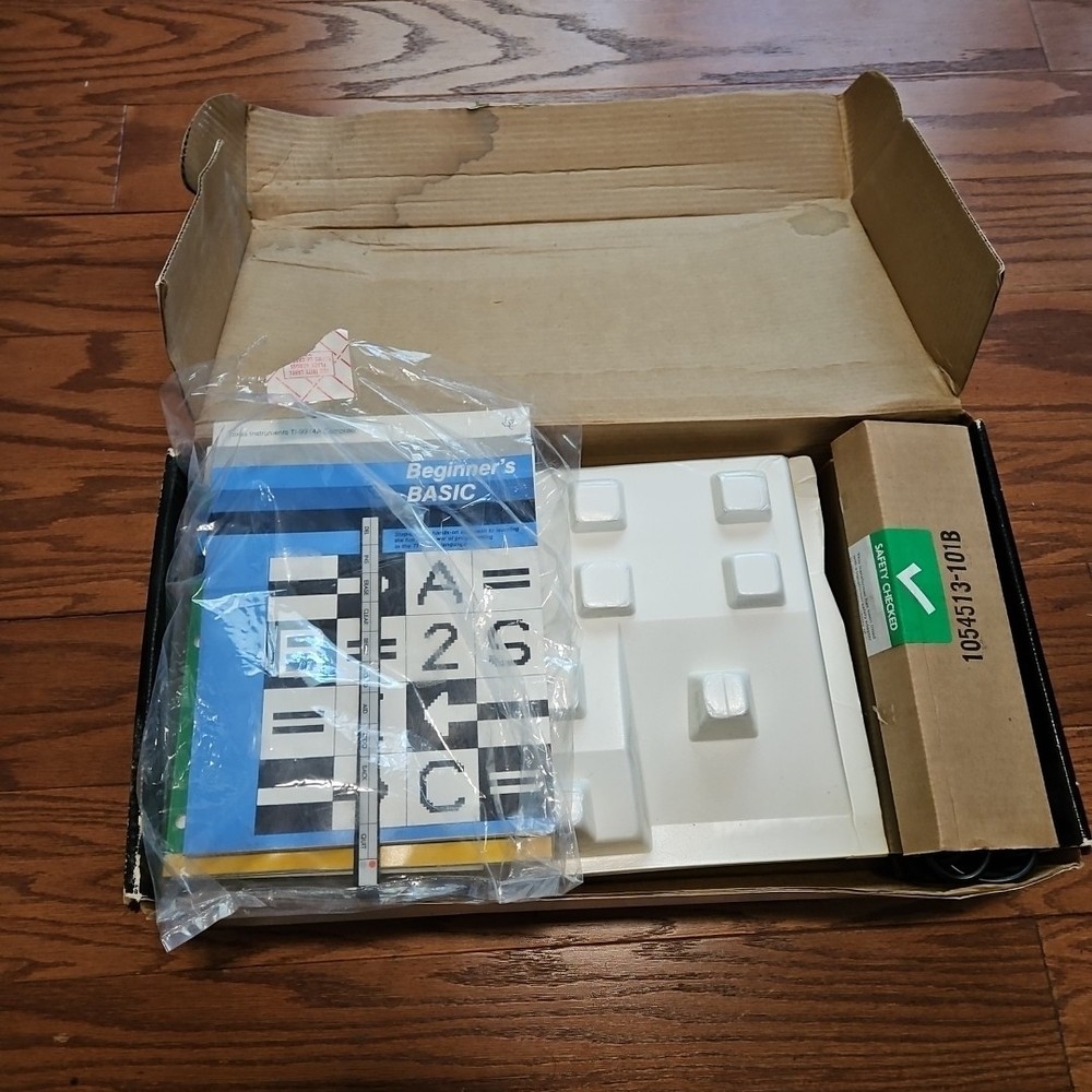 Texas Instruments Ti-99/4a Home Computer Console In Box With Cords Books