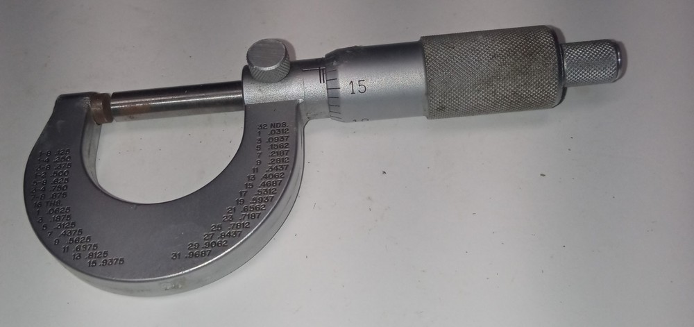 Vintage Sears 40701 0 0-1" Micrometer