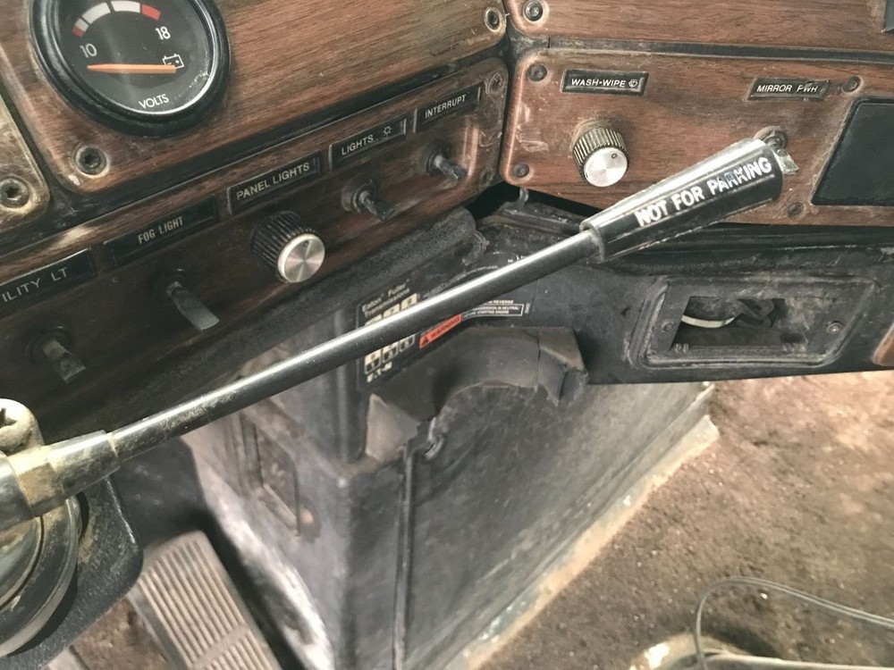 Freightliner FLD120 Steering Column - Used