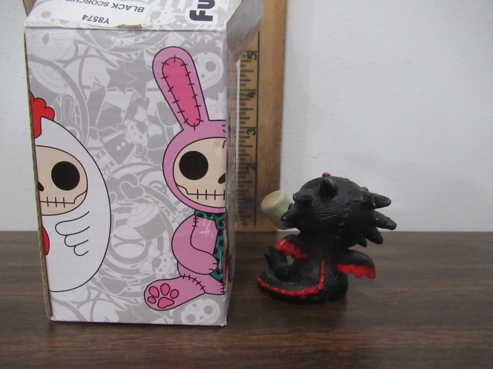 Furrybones Black Scorchie Y8574 Skeleton figurine IN BOX NICE