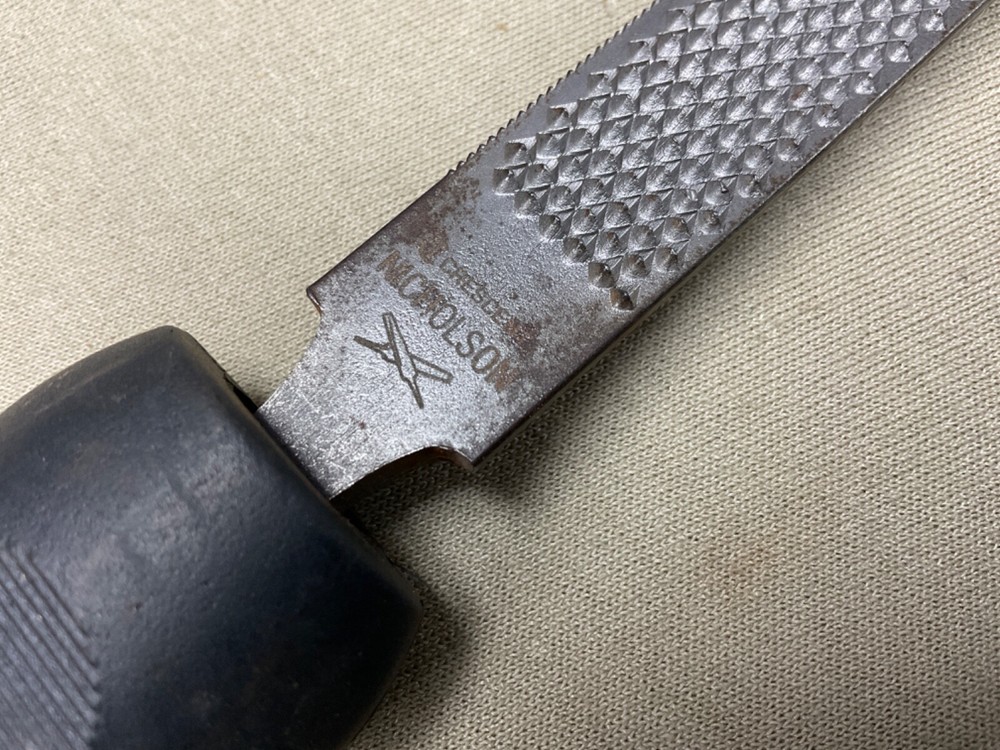 Crescent Nicholson Half Round Pipe liner File 4"