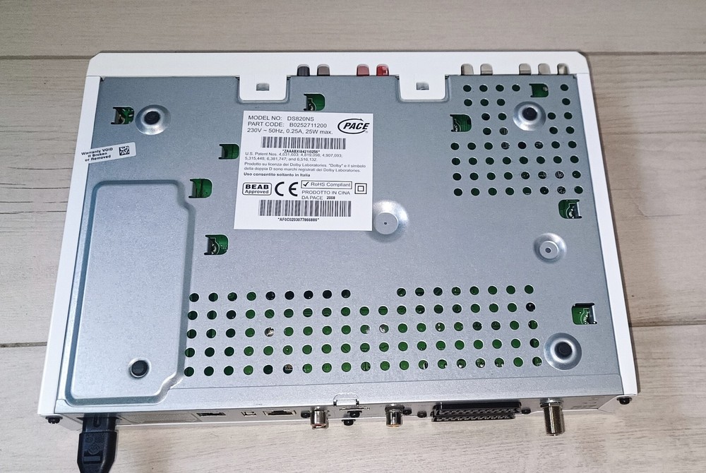 SKY HD DECODER PEACE DS 820 NS + POWER CABLE + WORKING SCART CABLE