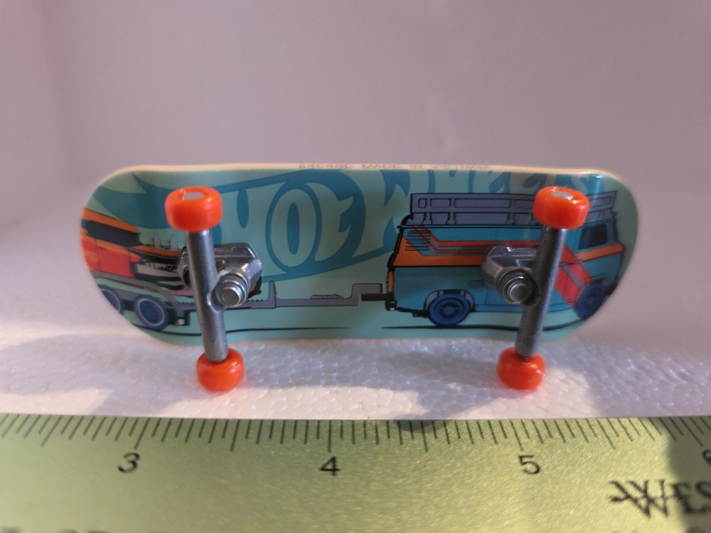 Hot Wheels Skate Board / Finger Flip Board/ Tech Deck Loose USED