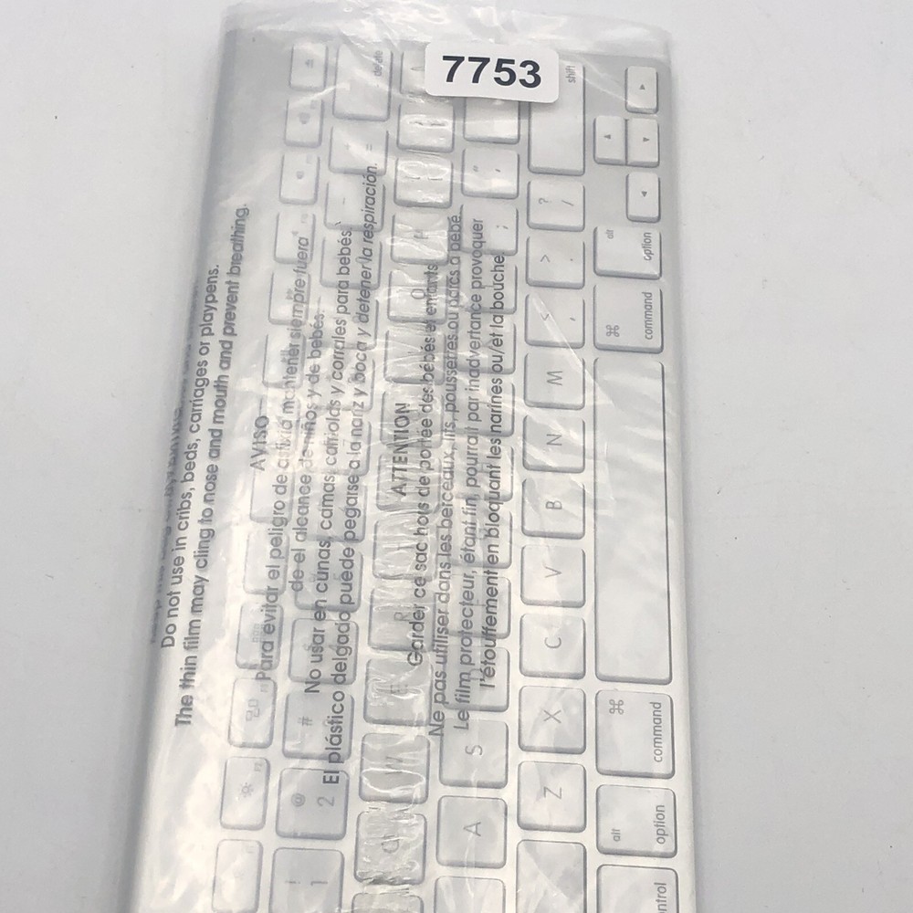 Apple A1314 Wireless Bluetooth Keyboard Silver And White