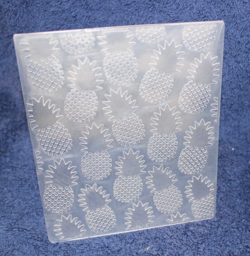 Embossing Folder - Pineapples