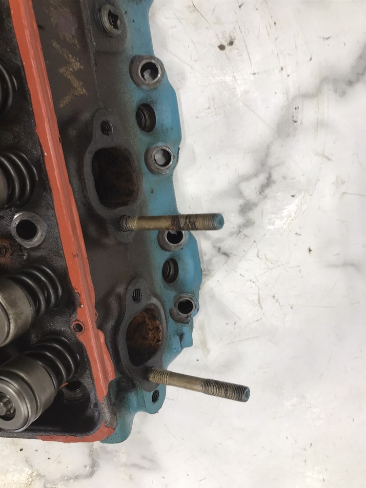 OMC 3.8 L GM V6 Stringer Boat Marine Engine cylinder head