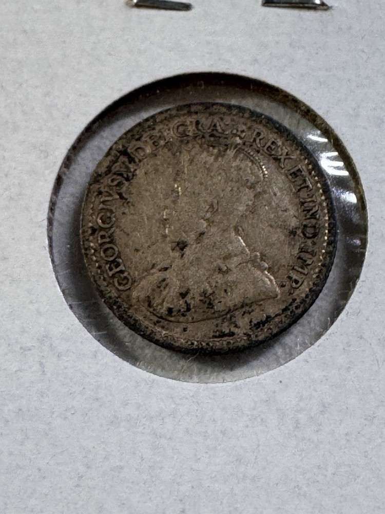 1914 Canada 5 Cents Silver Coin Cleaned