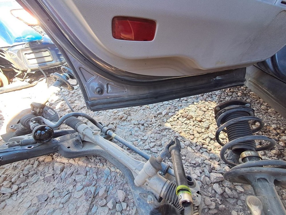 Fuse Box Engine Right Hand Engine Compartment Fits 12-15 PILOT 2635406