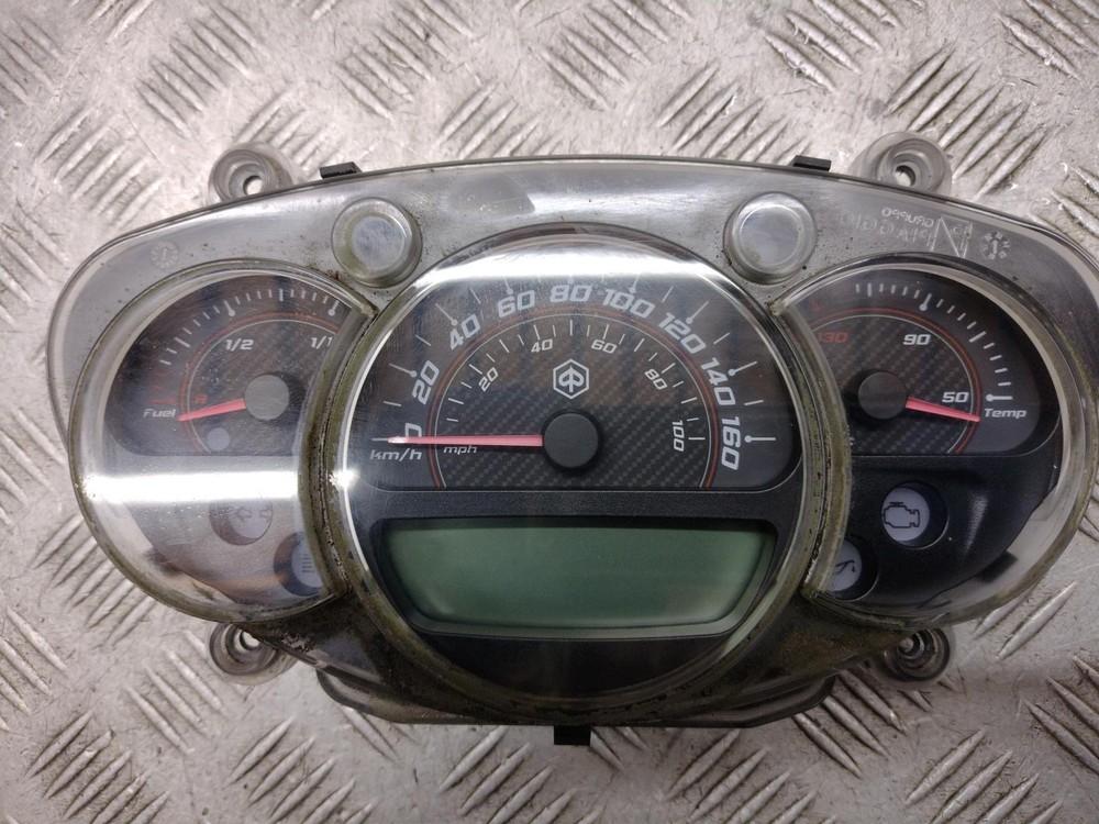 2015 PIAGGIO BEVERLY Speedo Clocks