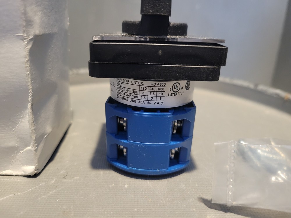 Kraus & Naimer Rotary Changeover Switch, 25A, CA20.A211-700.E