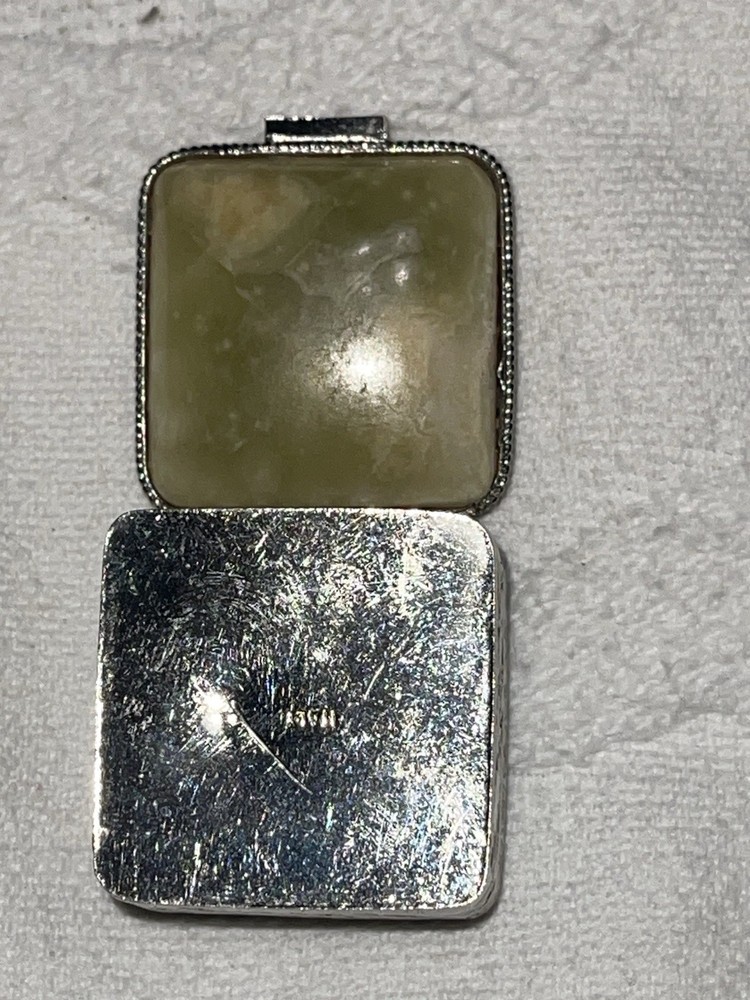 Vintage Solid Silver Gilt Square Hinged Pill Box Italian Natural Jade Lid