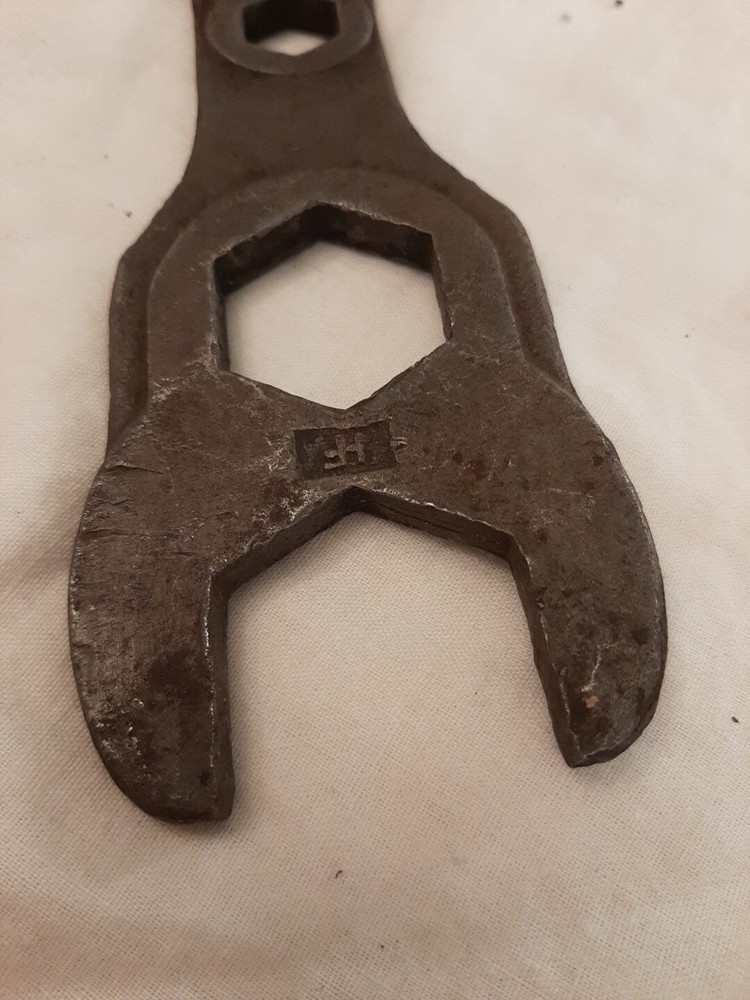 Weldit Drop Forged MULTI-USE WRENCH No. 5 FF TOOL