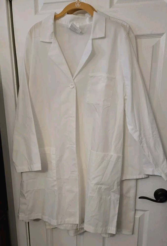 All heart Labcoat Womens Size 14