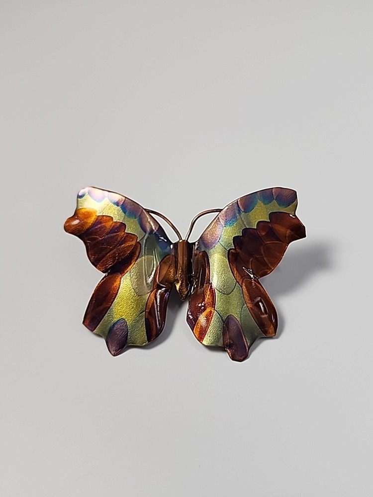 Butterfly Lapel Pin Large Size Thin Metal