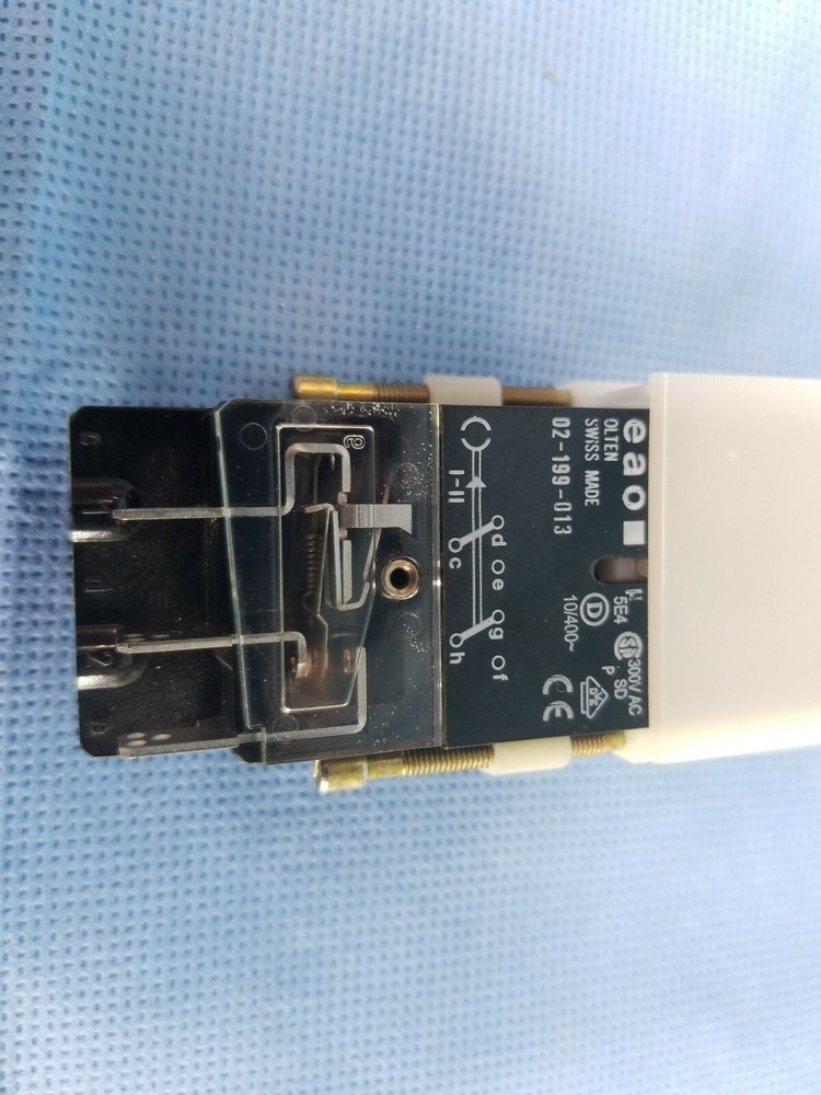 02-199-013 eao Olten Switch with YB1 Key