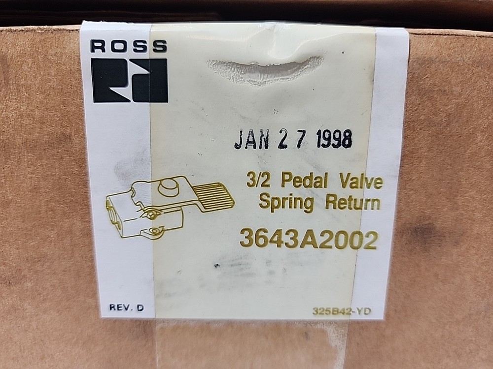 ROSS 3643A2002, 3/2 Pedal Valve