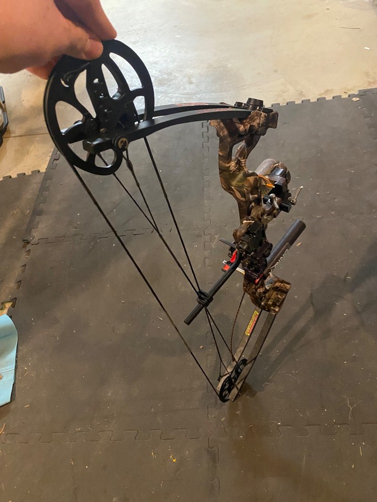 Barnett Vortex Youth Compound Bow -Used