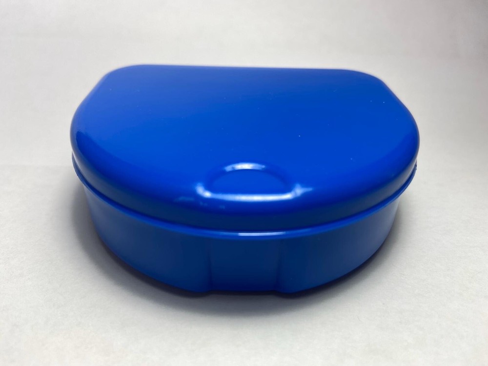 2-Dental Orthodontic Retainer Box Mouthguards Dentures Storage Case, Multi Color