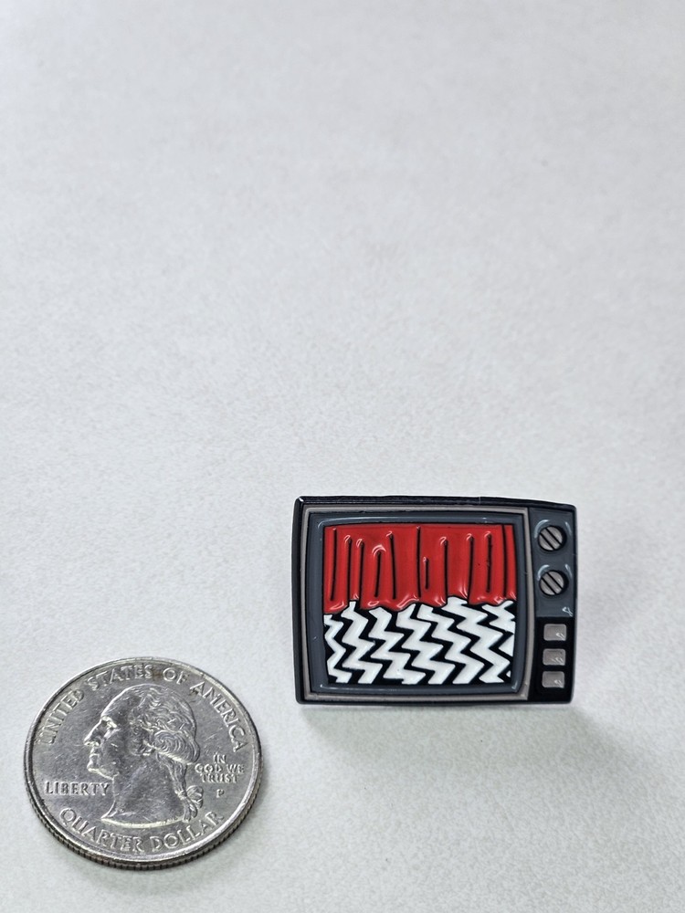 Twin Peaks Horror TV Pin