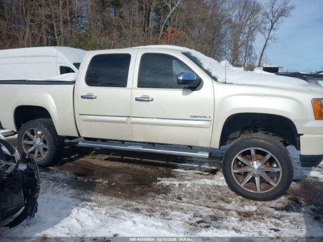 Used Headrest fits: 2011 Gmc Sierra denali 1500 Grade A