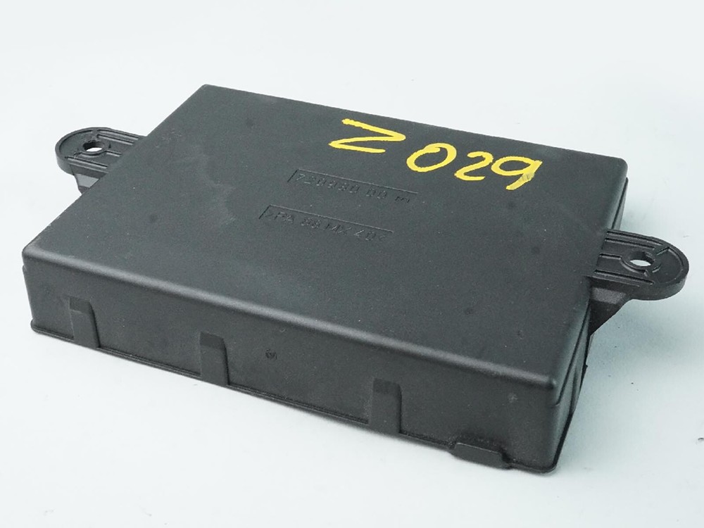 2007 - 2013 Mercedes Benz S Class W221 Door Control Module Computer Lh Front