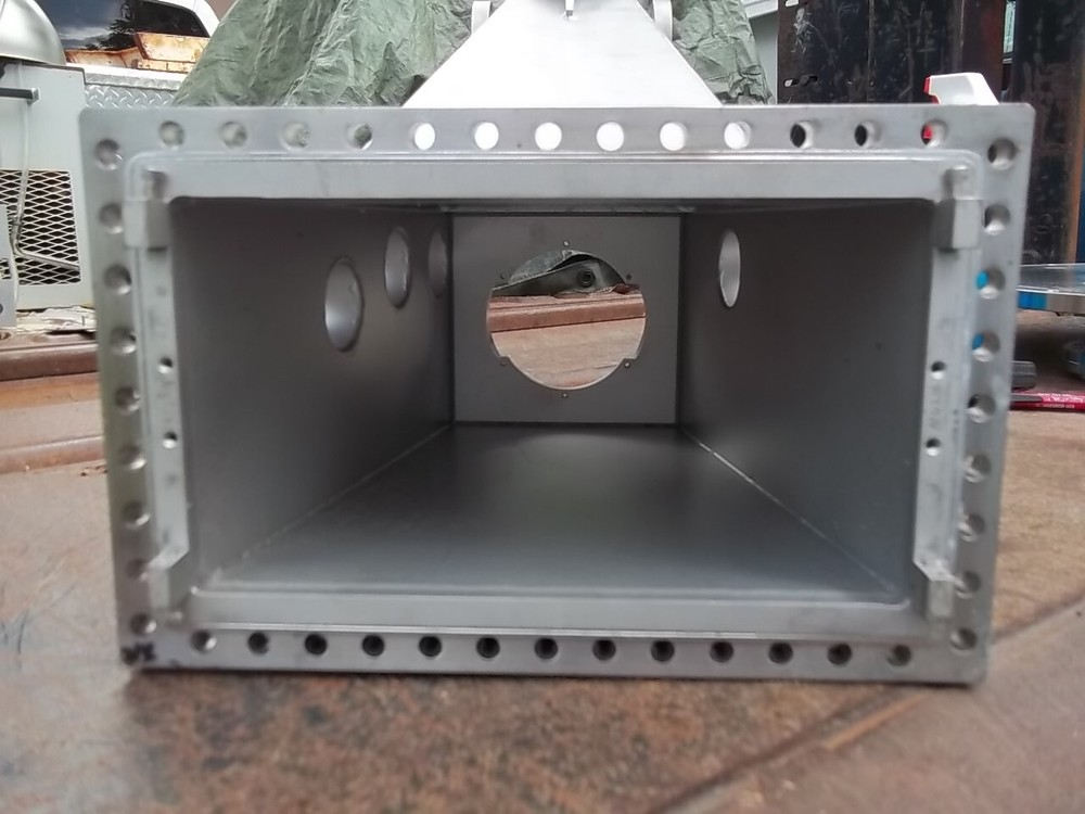 UHV Chamber (8) 2.75" + (1) 6" Bellows Conflat CF Flanges