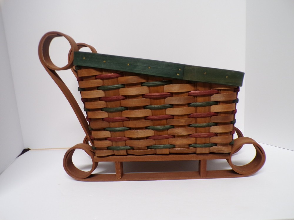 sleigh basket red and green