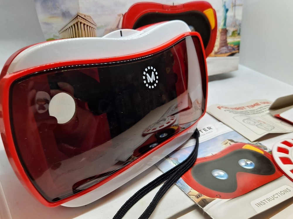 Mattel View Master Virtual Reality Starter Pack f/ iPhone, Galaxy, Others!