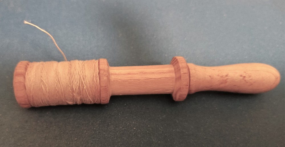 BEECH WOOD SPINDLE Hand Yarn Roller
