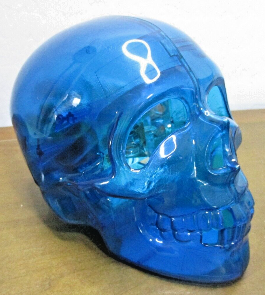 Unique! Strobe Light Skull! Blue Translucent! With Adjustable Strobe! 110 Volt