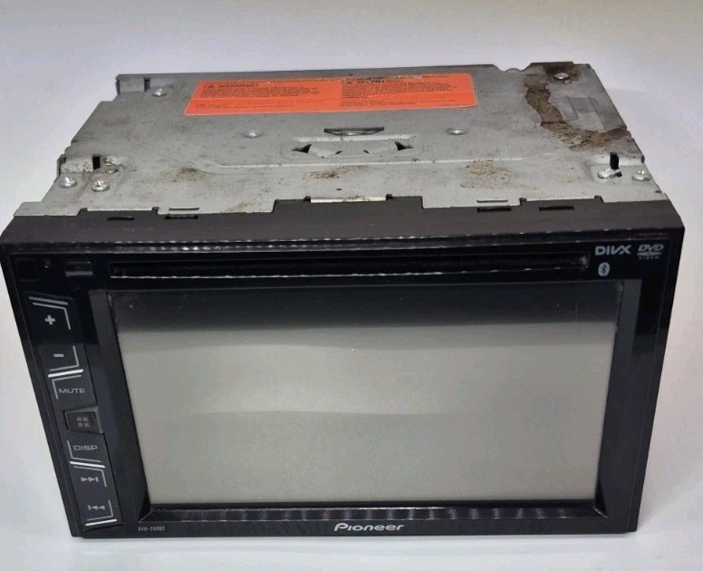 Pioneer AVH-290BT 6.2" Touchscreen Multimedia Bluetooth DVD Receiver.