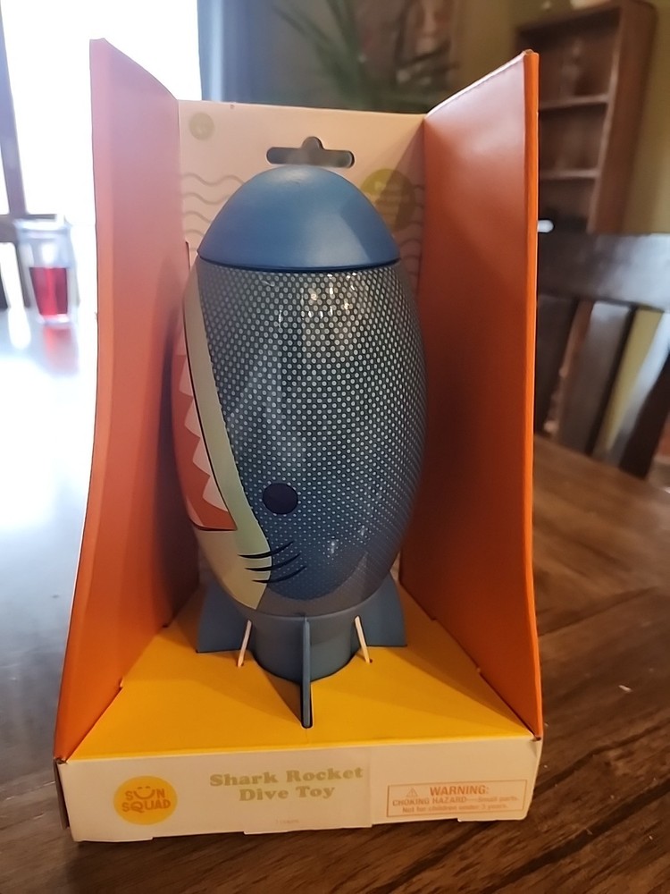 Shark Rocket Diving Toy