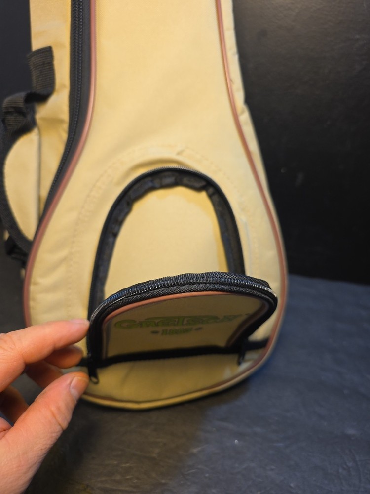 Gretsch 1883 Ukulele Soft Bag Padded Zip Case
