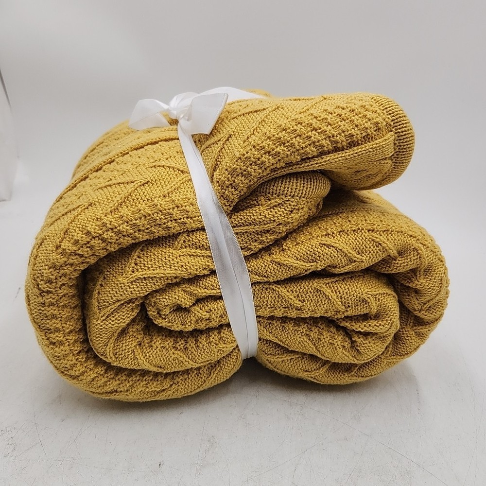 NEW Customized Blanket - Mustard with Hexagon Name Plate "Noah"