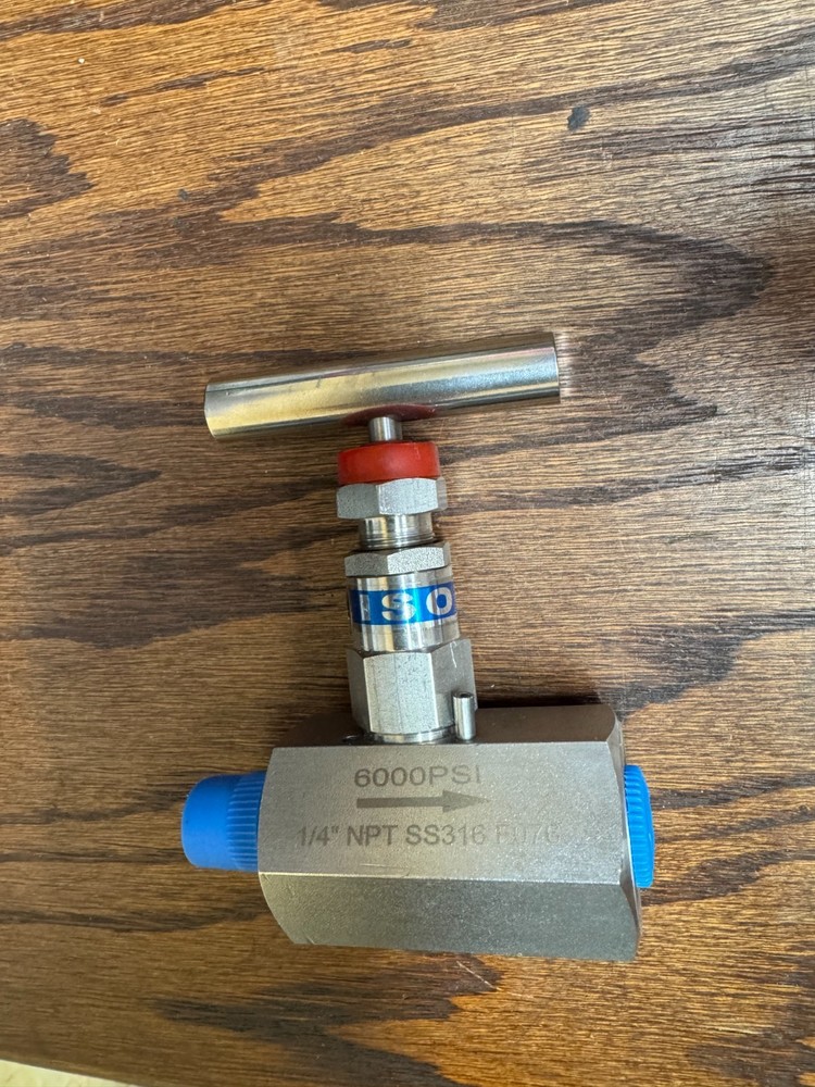 1/4" SS 6000 PSI SS MxF Needle Valve