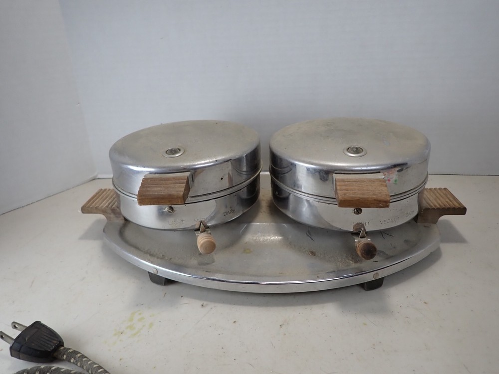 TESTED Mid Century Modern Chrome Heatmaster Double Waffle Maker Iron Griddle