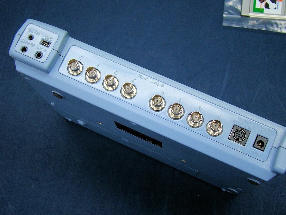 RION DA-40 8ch Data Recorder - Fully Functional, Excellent Condition DA40