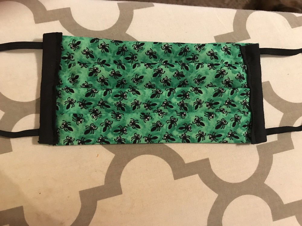 Handmade Face Mask (Green Ants)