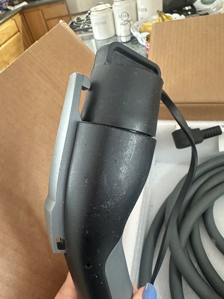 bmw electric level 2 charger
