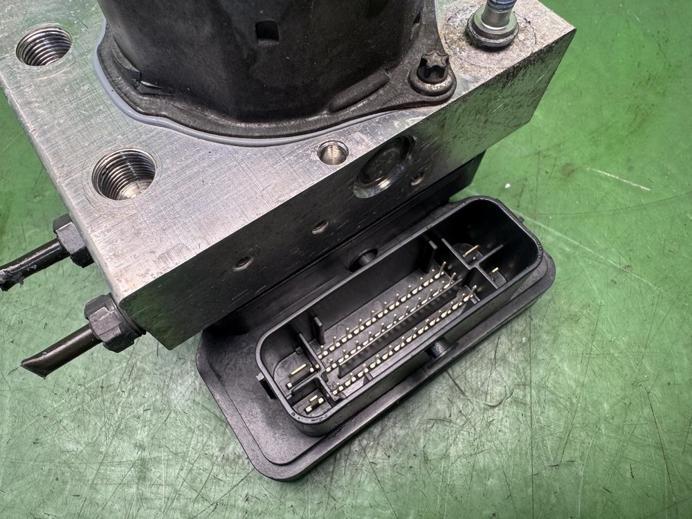 FORD TRANSIT CUSTOM ABS Pump Module BK21-2C405-AF 2.2 FWD
