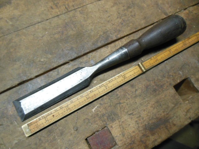 vintage STANLEY bevel edge socket style wood chisel 1"  old carving tool