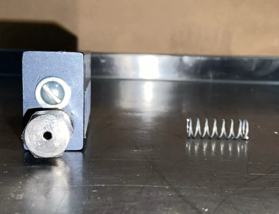 FABCO-AIR RV-2 PRESSURE SENSING VALVE