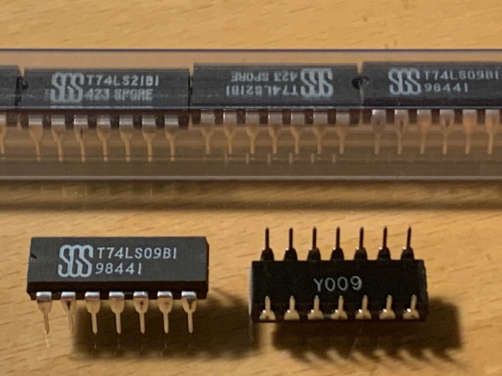 T74LS09B1 - SGS Thomson Semiconductor IC- quad 2-input AND gate, DIP-14