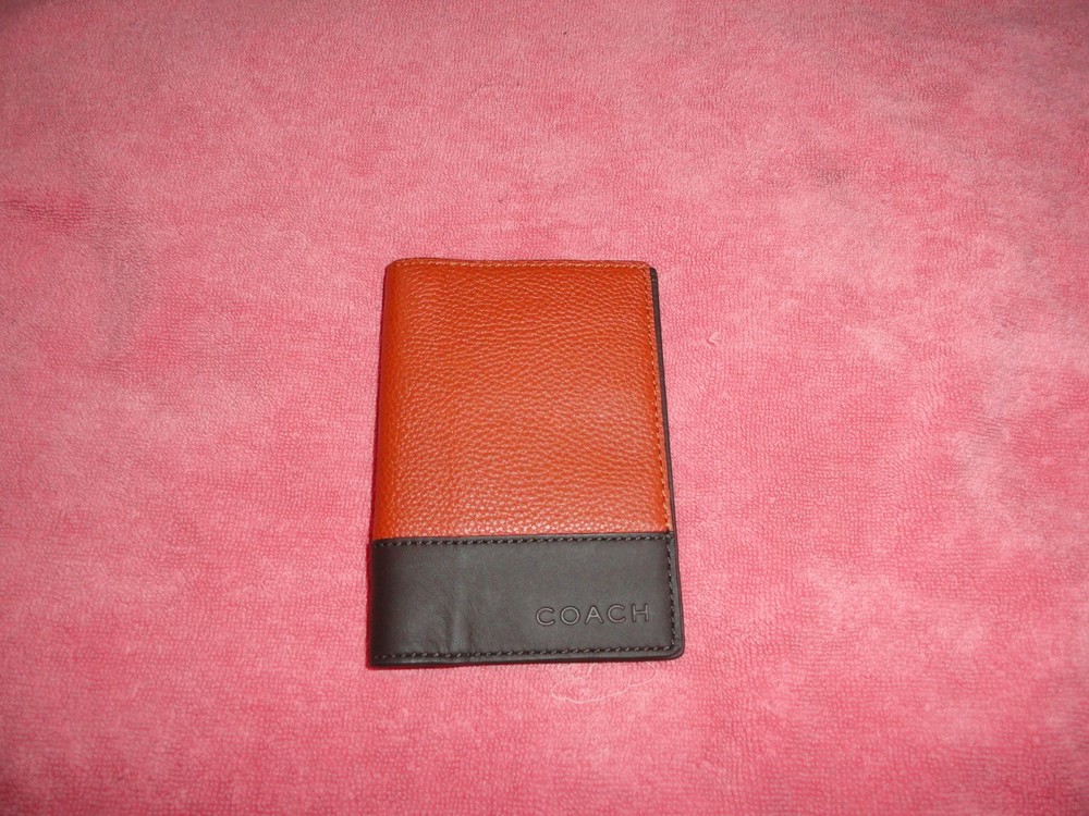 COACH PASSPORT CASE NWOT