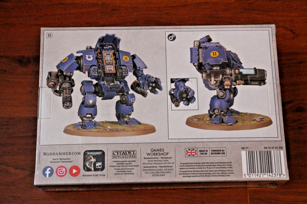 WARHAMMER 40K SPACE MARINES REDEMPTOR DREADNOUGHT.